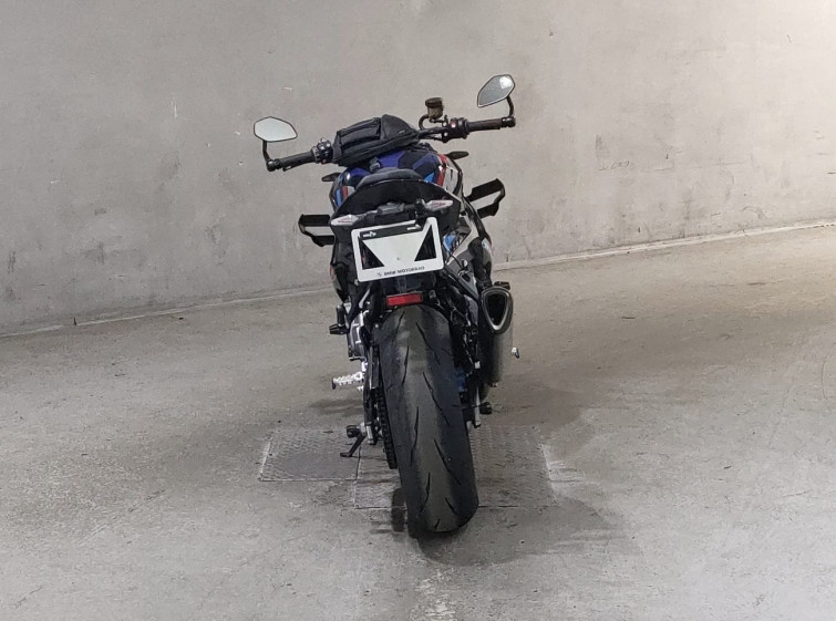 Мотоцикл BMW M1000R с пробегом 4763 km