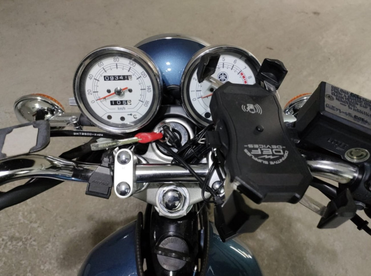 Мотоцикл Yamaha SR400 с пробегом 9342 km