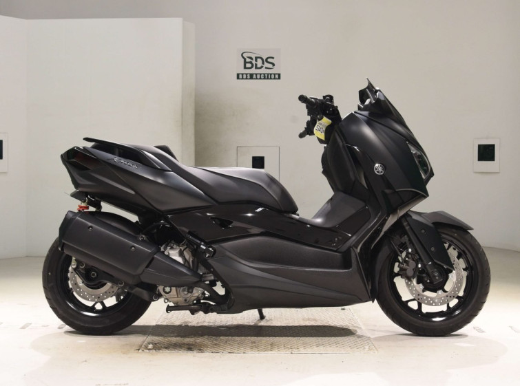 Мотоцикл Yamaha X-MAX250-2