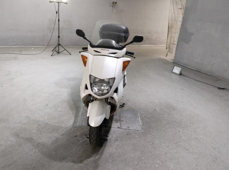 Мотоцикл Honda FORESIGHT с пробегом 16552 km