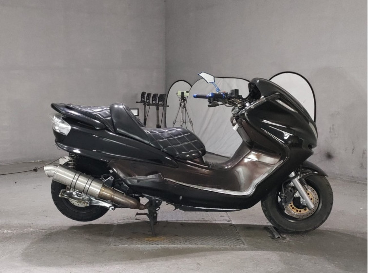 Мотоцикл Yamaha MAJESTY 250C з пробігом 18843 km