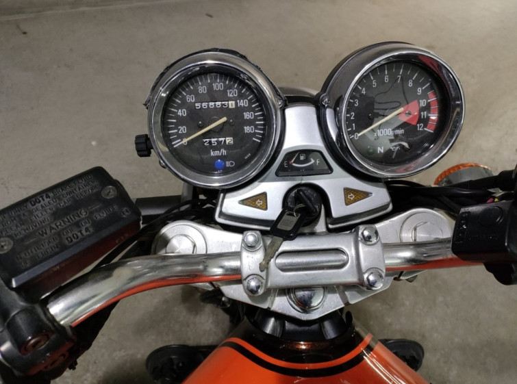 Мотоцикл Kawasaki ZEPHYR1100 з пробігом 56883 km