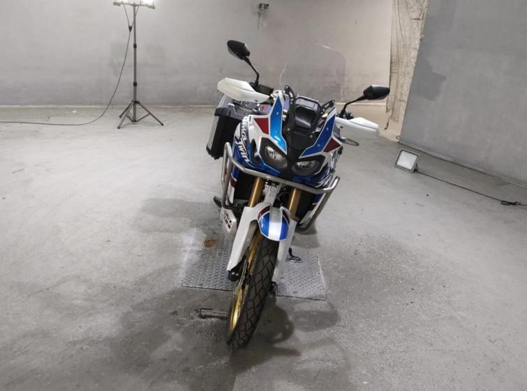 Мотоцикл Honda AFRICATWIN CRF1000L з пробігом 3190 km