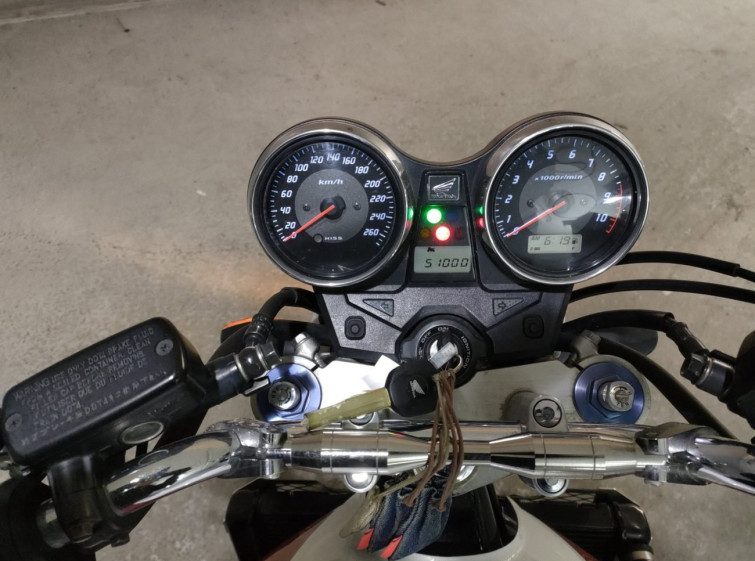 Мотоцикл Honda CB1300SF з пробігом 51000 km