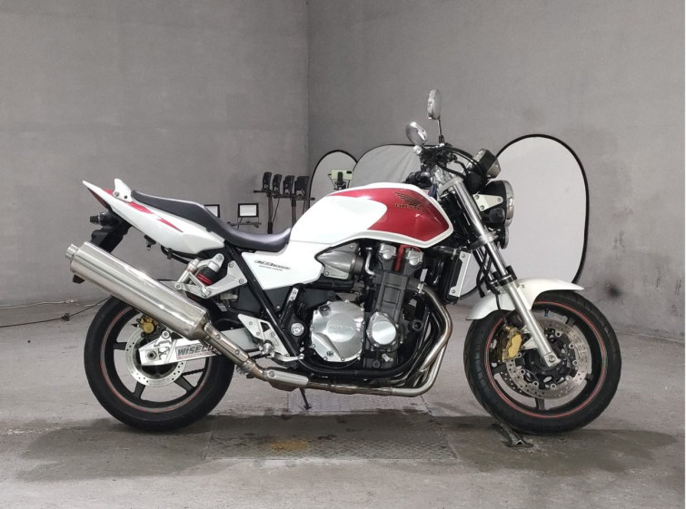 Мотоцикл Honda CB1300SF з пробігом 51000 km