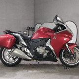 Мотоцикл Honda VFR1200FD з пробігом 24718 km