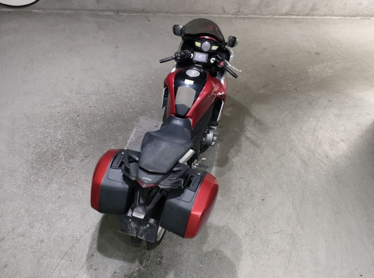 Мотоцикл Honda VFR1200FD з пробігом 24718 km