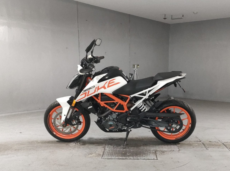 Мотоцикл KTM 390 DUKE з пробігом 4041 km