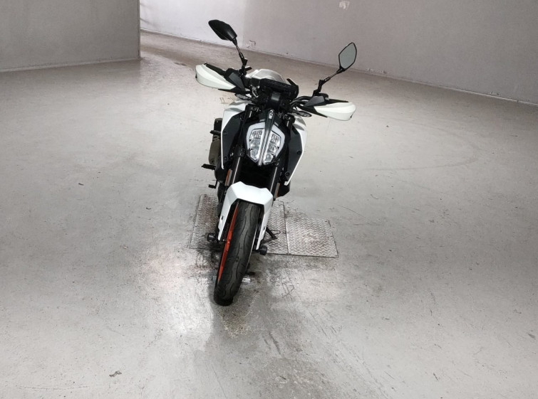 Мотоцикл KTM 390 DUKE з пробігом 4041 km