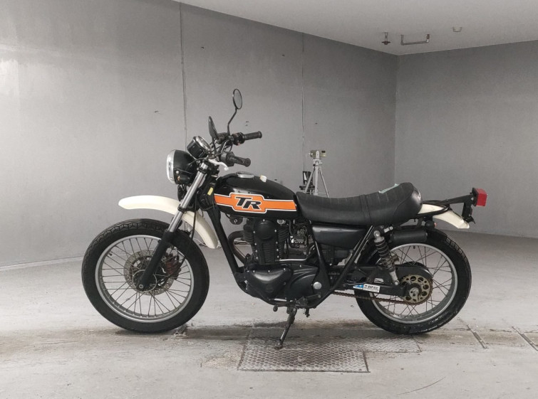 Мотоцикл Kawasaki 250TR с пробегом 9432 km