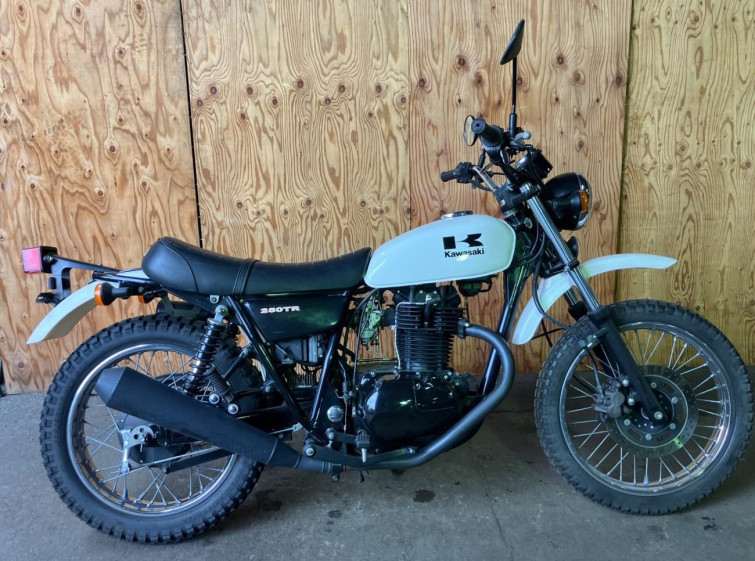 Мотоцикл Kawasaki 250TR с пробегом 18537 km