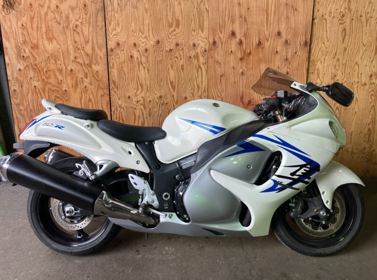 Мотоцикл Suzuki GSX1300R HAYABUSA з пробігом 3410 m