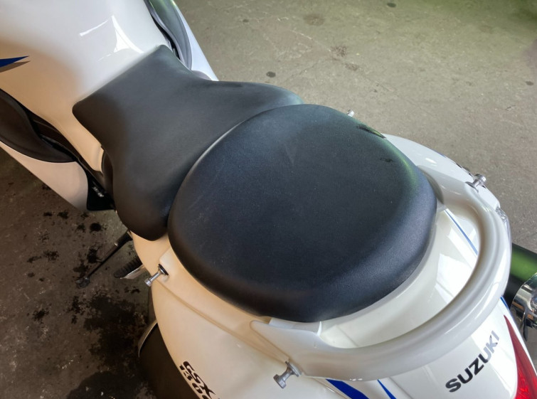 Мотоцикл Suzuki GSX1300R HAYABUSA з пробігом 3410 m