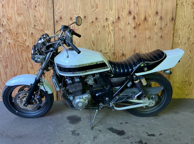 Мотоцикл Kawasaki ZRX400 с пробегом 15639 km