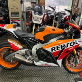Мотоцикл Honda CBR1000RR с пробегом 27464 km