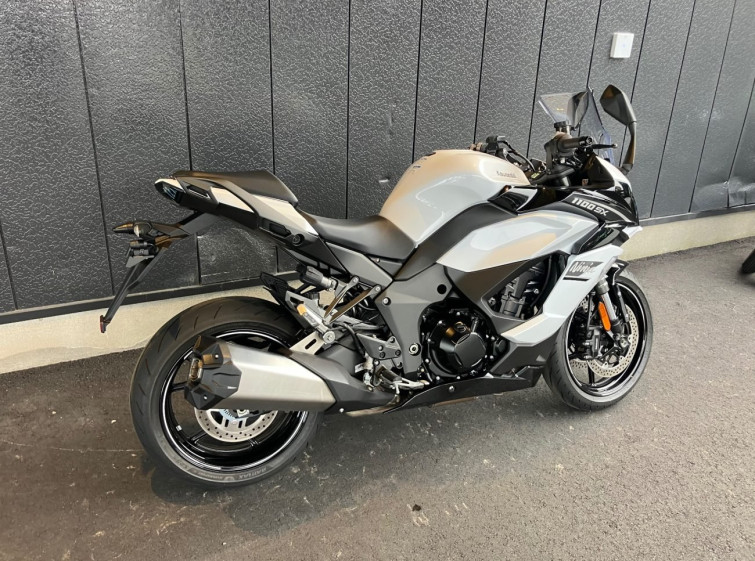 Мотоцикл Kawasaki NINJA1100SX с пробегом 1220 km