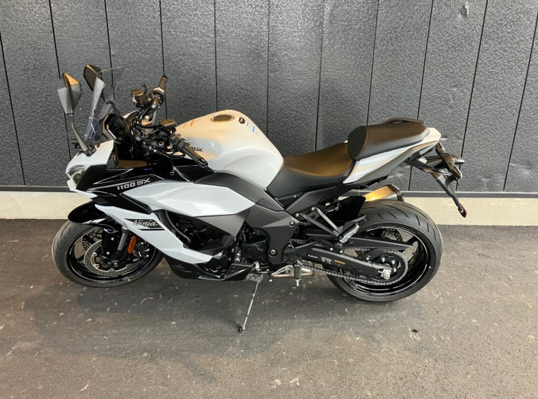 Мотоцикл Kawasaki NINJA1100SX с пробегом 1220 km