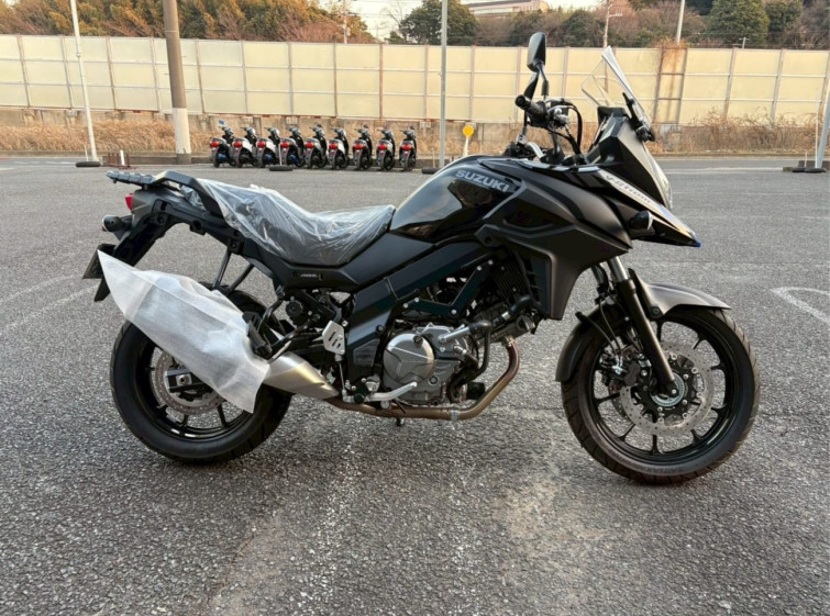 Мотоцикл Suzuki V-STROM DL650A с пробегом 1 km