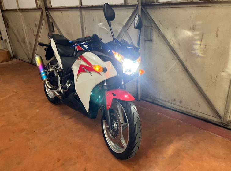 Мотоцикл Honda CBR250R з пробігом 12784 km