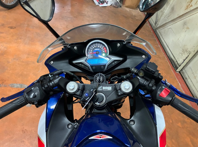 Мотоцикл Honda CBR250R з пробігом 12784 km