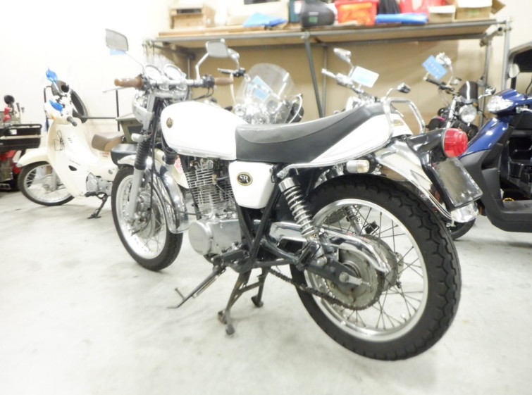 Мотоцикл Yamaha SR400 з пробігом 12099 km