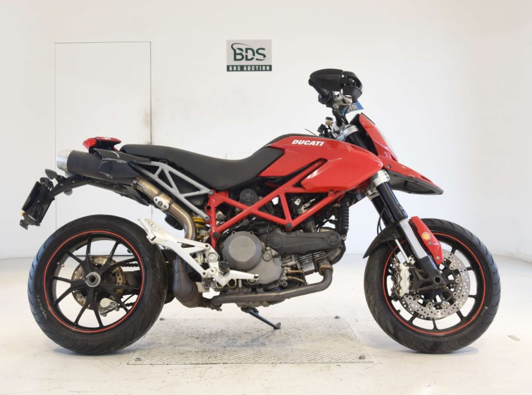 Мотоцикл Ducati HYPERMOTARD 1100 EVO з пробігом 20091 km
