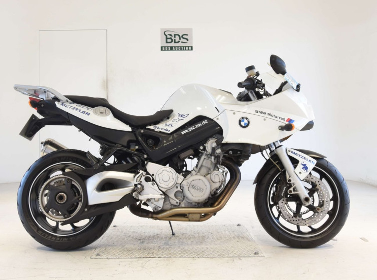 Мотоцикл BMW F800ST