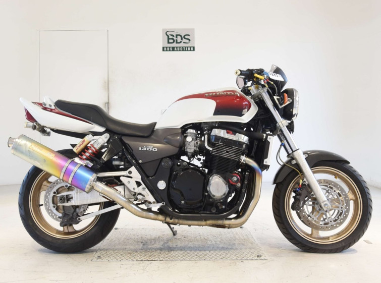 Мотоцикл Honda CB1300SF з пробігом 36848 km