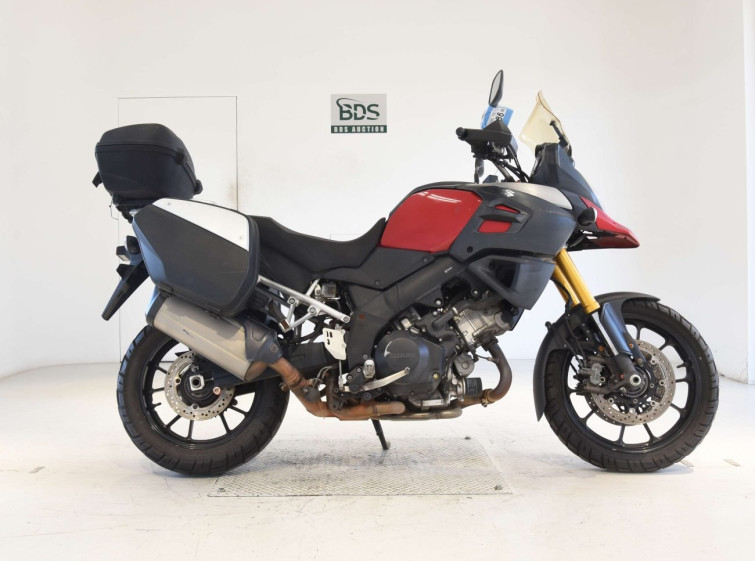 Мотоцикл Suzuki V-STROM DL1000 з пробігом 80023 km