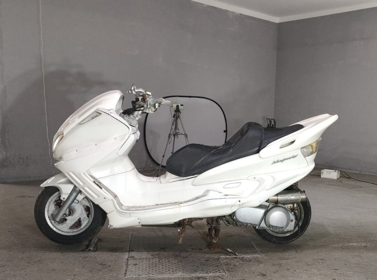 Мотоцикл Yamaha MAJESTY 250 з пробігом 24911 km