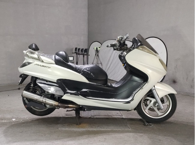 Мотоцикл Yamaha GRAND MAJESTY250 з пробігом 32376 km