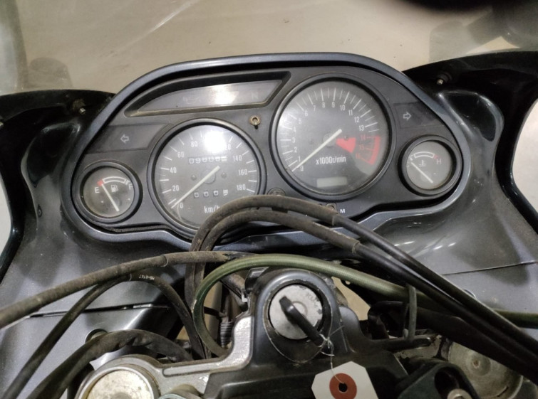 Мотоцикл Kawasaki ZZ-R400 з пробігом 9806 km