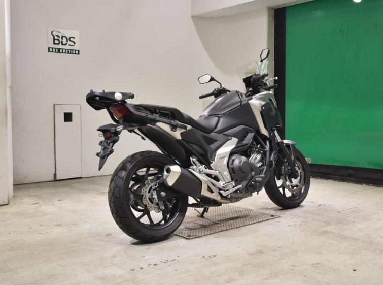 Мотоцикл Honda NC750X с пробегом 5110 km