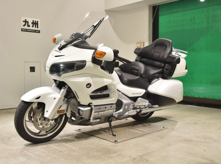 Мотоцикл Honda GL1800 AIRBAG NAVI с пробегом 20168 km