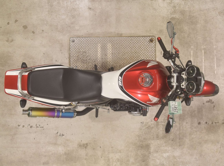 Мотоцикл Honda CB400SFV з пробігом 31313 km