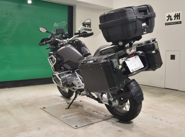 Мотоцикл BMW R1250GS з пробігом 16889 km