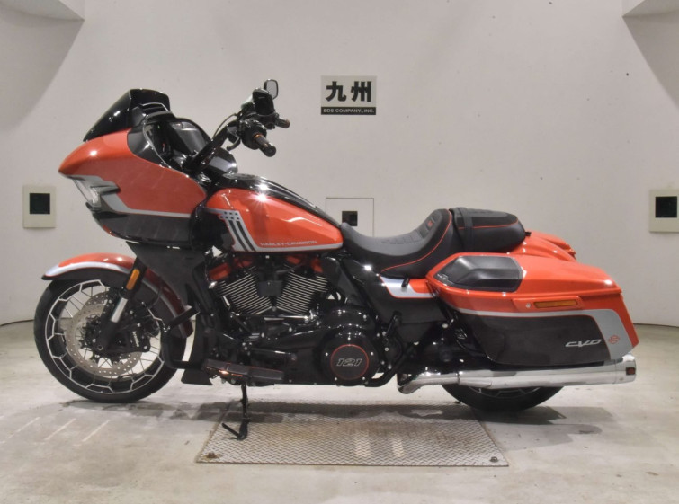 Мотоцикл HD FLTRXSE1980CVO з пробігом 152 km