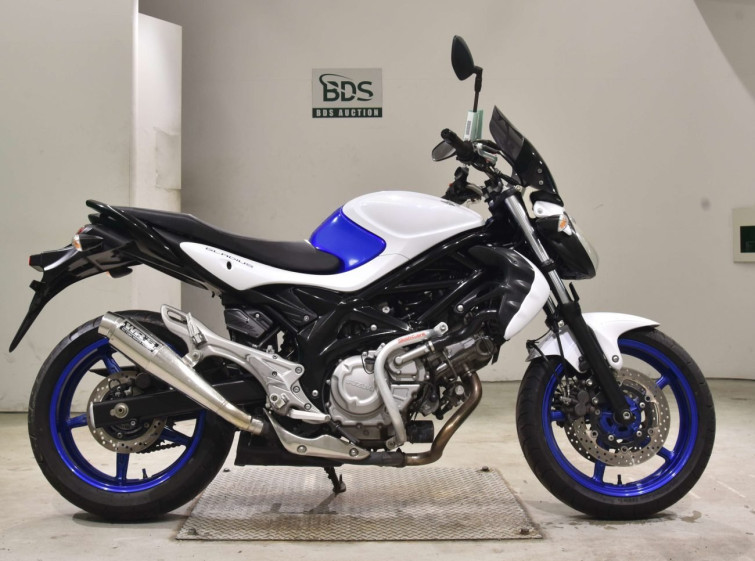 Мотоцикл Suzuki GLADIUS SFV400 с пробегом 42983 km
