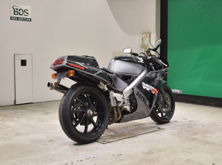 Мотоцикл Honda VFR400R з пробігом 17100 km