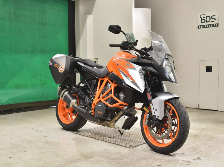 Мотоцикл KTM 1290 SUPERDUKE GT с пробегом 23264 km