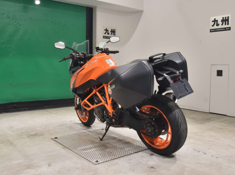 Мотоцикл KTM 1290 SUPERDUKE GT с пробегом 23264 km