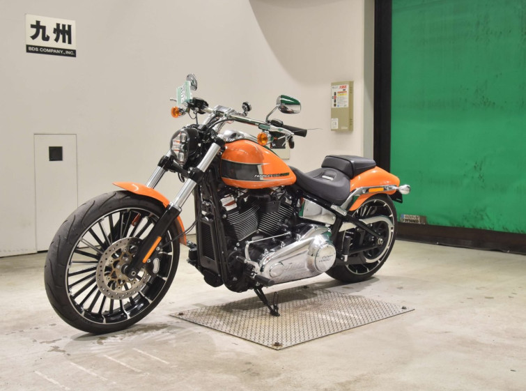 Мотоцикл HD FXBR1920 з пробігом 1467 km