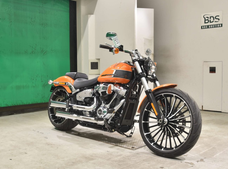 Мотоцикл HD FXBR1920 з пробігом 1467 km