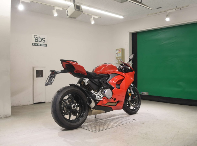 Мотоцикл Ducati PANIGALE V2 з пробігом 1580 km