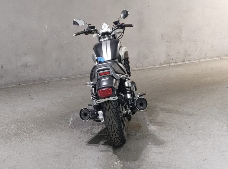 Мотоцикл Yamaha V-MAX1200 з пробігом 11394 km