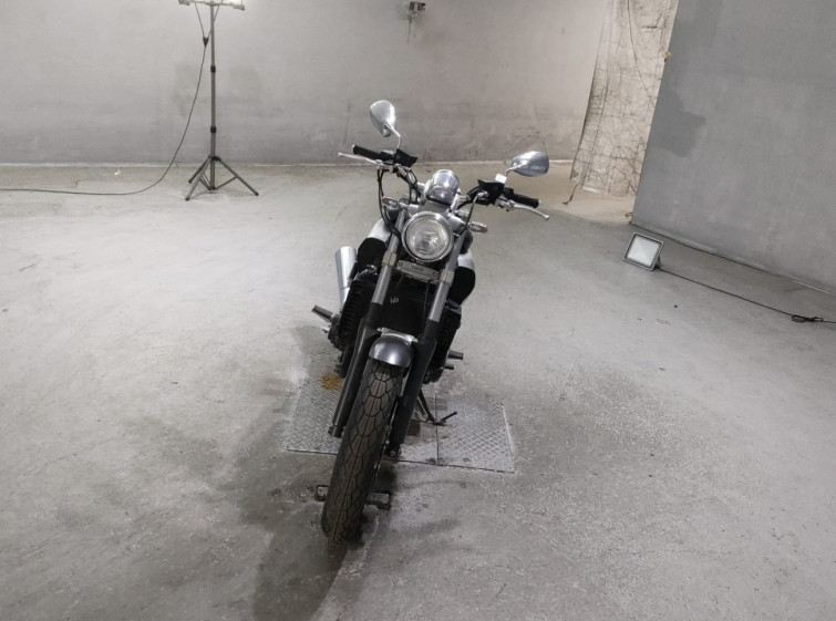 Мотоцикл Yamaha V-MAX1200 з пробігом 11394 km