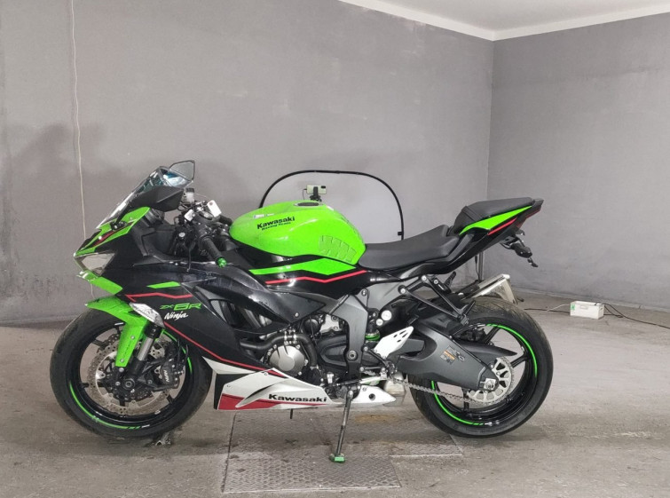 Мотоцикл Kawasaki ZX-6R з пробігом 5293 km