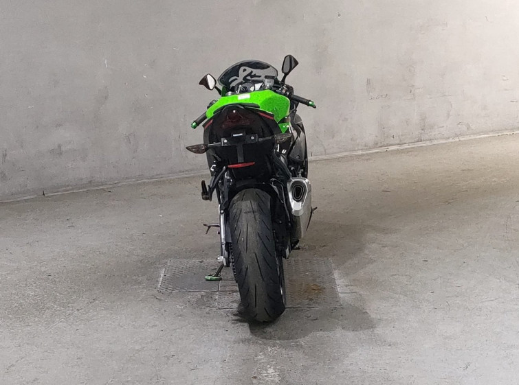 Мотоцикл Kawasaki ZX-6R з пробігом 5293 km