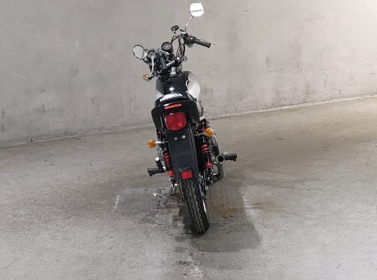 Мотоцикл Honda CB250N