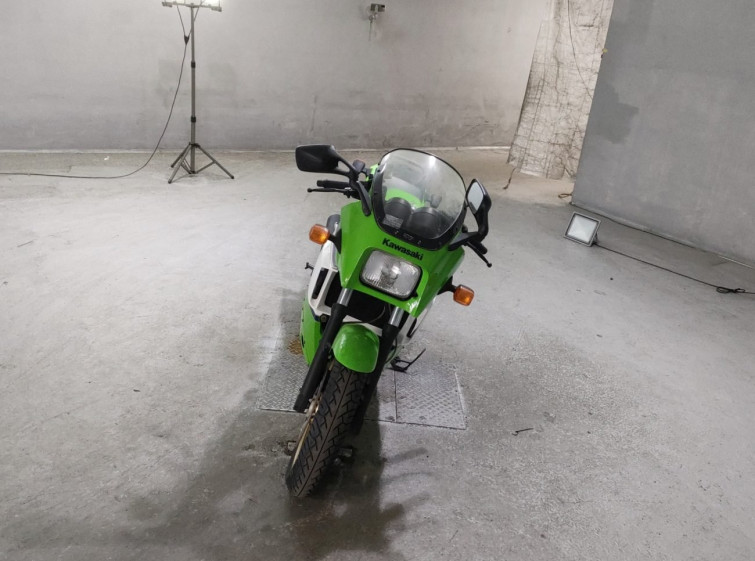 Мотоцикл Kawasaki GPZ900R с пробегом 21818 km